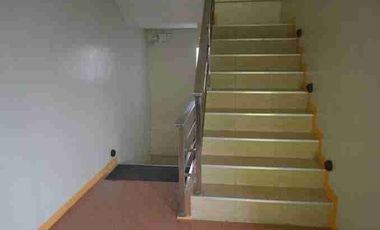 TAGAYTAY 3-STOREY HOTEL FOR SALE