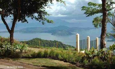 TAGAYTAY 3-STOREY HOTEL FOR SALE