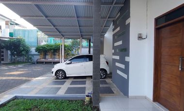 RUMAH TERAWAT ASRI KULDESAK ONEGATE SYSTEM JL PESANTREN CIBABAT CIMAHI