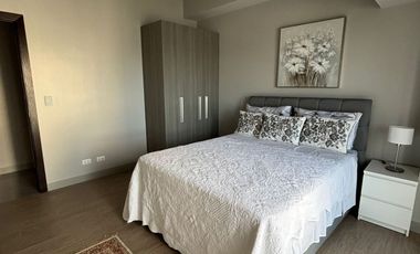 Modern 1 Bedroom Penthouse Unit for Lease in Park McKinley West, Taguig City