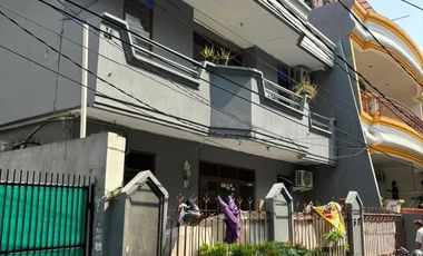 Dijual Kosan di Grogol Ada 22 Kamar Dekat dengan Universitas Row Jalan 1 Mobil