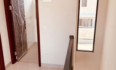 Rumah Cantik Baru Siap Huni di Kebon Kopi Kota Cimahi Cibeureum