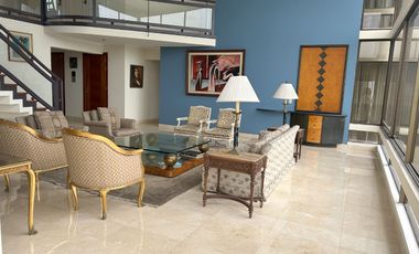 ¡Espectacular Duplex Penthouse Frente al Golf San Isidro!
