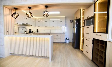 ¡Espectacular Duplex Penthouse Frente al Golf San Isidro!