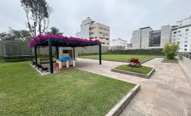 ¡Espectacular Duplex Penthouse Frente al Golf San Isidro!