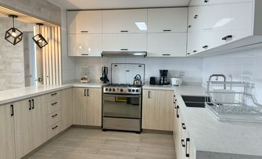 ¡Espectacular Duplex Penthouse Frente al Golf San Isidro!