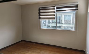 FOR RENT:  3 BEDROOM HOUSE AND LOT NEAR UP TOWN CENTER