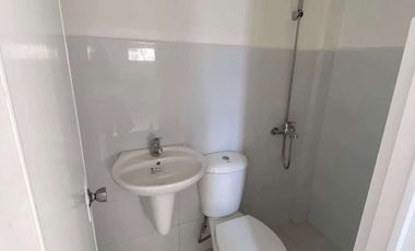 Modern 3 Bedrooms Townhouse For Rent Casuntingan Mandaue City near SM JMall