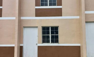 2-STOREY SOCIALIZED TOWNHOUSE IN SARIAYA QUEZON