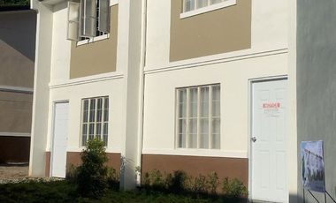 2-STOREY TOWNHOUSE  in SARIAYA QUEZON