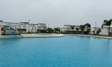 Venta Casa de Playa de 5 dormitorios con piscina en Condominio Mallorca - Fila 4