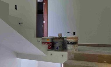 Casa nueva en renta, en esquina, en Residencial Terranova,  al sur de la ciudad de Pachuca, Hidalgo.