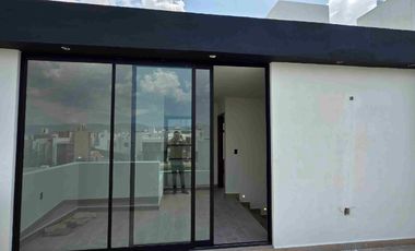 Casa nueva en renta, en esquina, en Residencial Terranova,  al sur de la ciudad de Pachuca, Hidalgo.