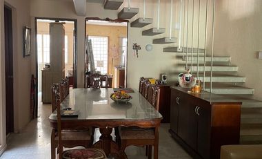 Amplia casa 4 recs en renta, muy cerca del Acuario de Veracruz.