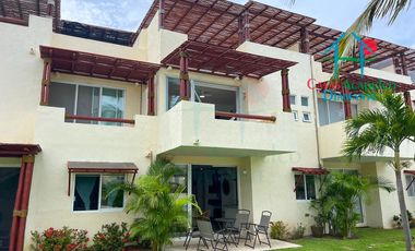 Casa en Venta en Terrasol Acapulco con Roof Garden y Jacuzzi