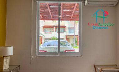 Casa en Venta en Terrasol Acapulco con Roof Garden y Jacuzzi