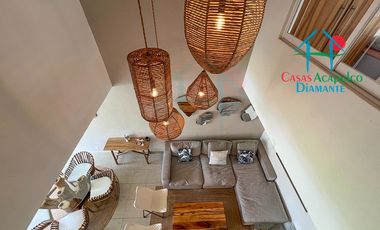 Casa en Venta en Terrasol Acapulco con Roof Garden y Jacuzzi