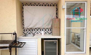 Casa en Venta en Terrasol Acapulco con Roof Garden y Jacuzzi