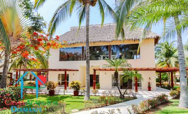 Casa en Venta en Terrasol Acapulco con Roof Garden y Jacuzzi
