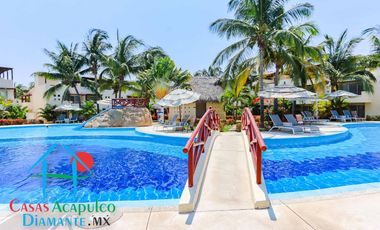 Casa en Venta en Terrasol Acapulco con Roof Garden y Jacuzzi