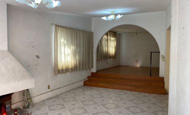 Espaciosa Casa en renta, circuito músicos, ciudad satélite.