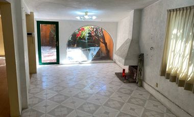 Espaciosa Casa en renta, circuito músicos, ciudad satélite.