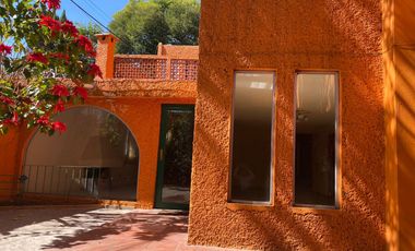 Espaciosa Casa en renta, circuito músicos, ciudad satélite.