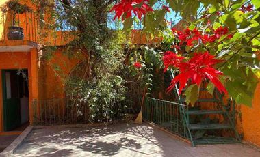 Espaciosa Casa en renta, circuito músicos, ciudad satélite.