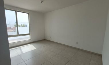 RENTA CASA CON RECÁMARA EN PLANTA BAJA EN POZOS, S.L.P.