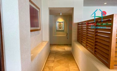 Departamento de Lujo con Vista al Mar y Terraza Privada