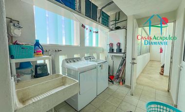 Departamento de Lujo con Vista al Mar y Terraza Privada