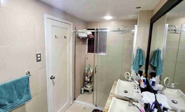 VENDO / ALQUILO LINDA CASA EL MANANTIAL,  CEIBOS, FRENTE A MC DONALDS