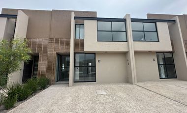 Estrena casa a excelente precio en El Refugio