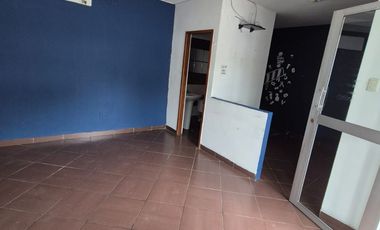 Local en Alquiler en Miraflores, Planta Baja,1 Baño, Norte de Guayaquil.