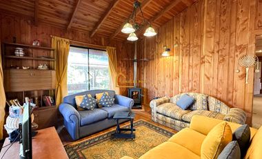 Parcela con hermosa casa en Condominio, Lican Ray