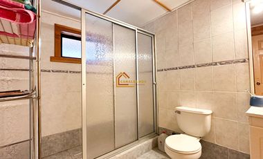 Parcela con hermosa casa en Condominio, Lican Ray