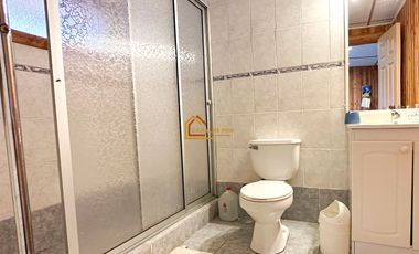 Parcela con hermosa casa en Condominio, Lican Ray