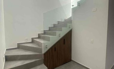 Casa en venta en coto Alicante. Capital Norte, Zapopan, Jalisco.