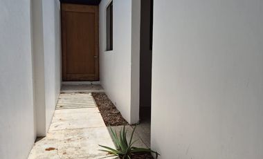 Casa en RENTA en Residencial Tanaj, Temozón Norte, Mérida