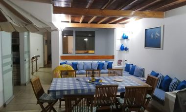 VENDO / ALQUILO, Casa de Playa en Las Lagunas de Puerto Viejo Km.70.5 Panam. Sur