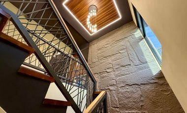 5 Bedroom House and Lot for Sale Metrogate Dasmarinas Estates Cavite