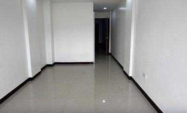 FOR SALE TOWNHOUSE IN SAN ANTONIO, MAKATI CITY