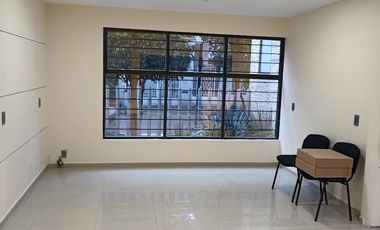 IDEAL PARA CENTRO DE ESTUDIOS