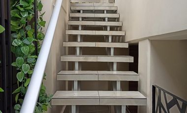 IDEAL PARA CENTRO DE ESTUDIOS