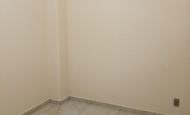 IDEAL PARA CENTRO DE ESTUDIOS