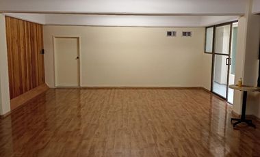 IDEAL PARA CENTRO DE ESTUDIOS