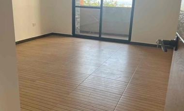 Departamento tamaño casa en Renta en Vista Real