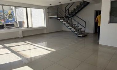 BODEGA DE 1,516 M2 EN AV. LÓPEZ MATEOS SUR CASI CRUCE CON PERIFÉRICO EN CONJUNTO INDUSTRIAL PRIVADO