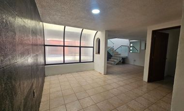 Casa en Venta Bosques de Colón con oficina