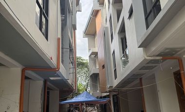 FOR SALE: SAN JUAN BRAND NEW TOWNHOUSE CLOSE TO XAVIER